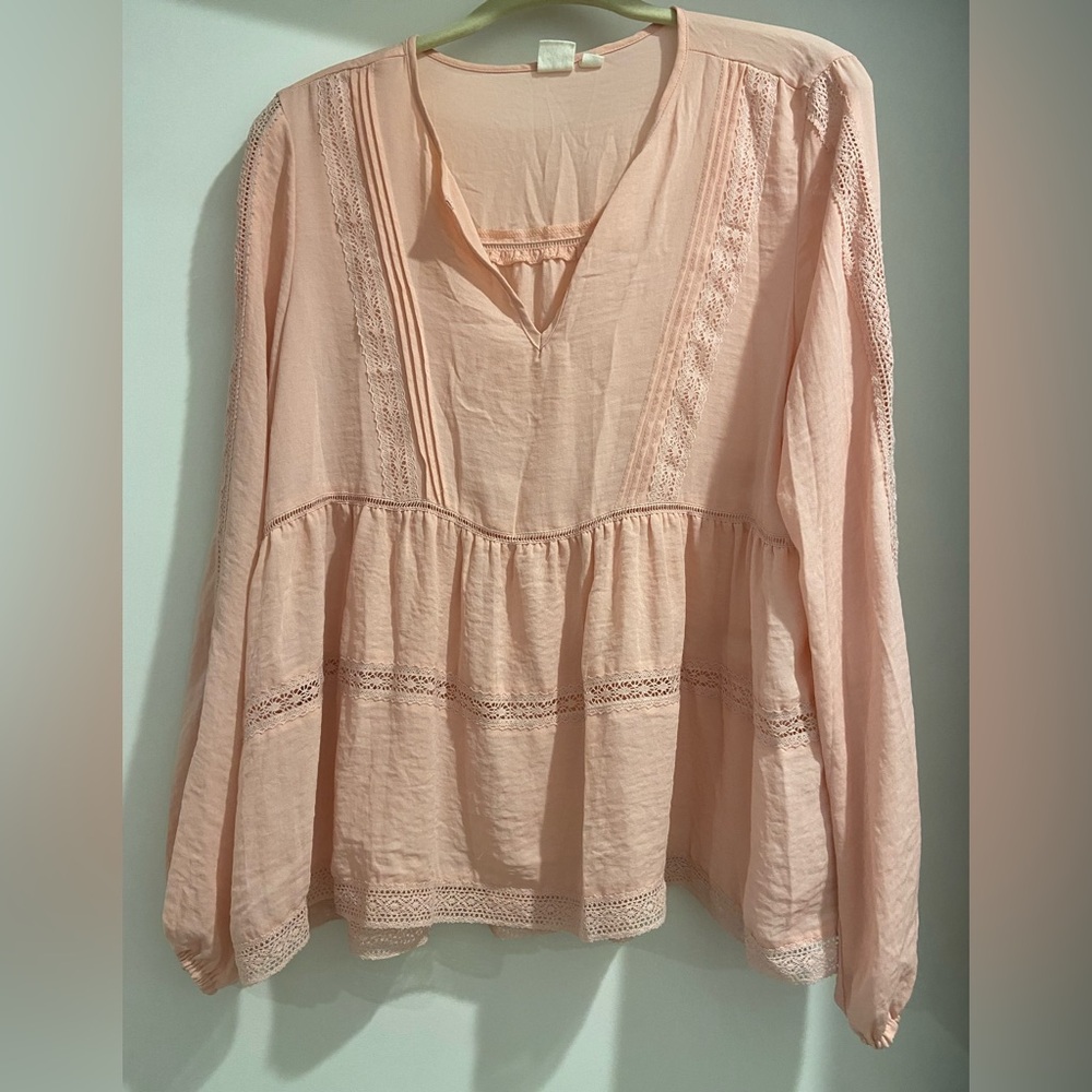 GAP Light Pink Blouse with Lace detail. Size M